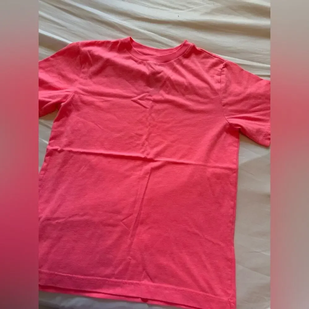 Old navy boys Vibrant Pink Kids T-Shirt